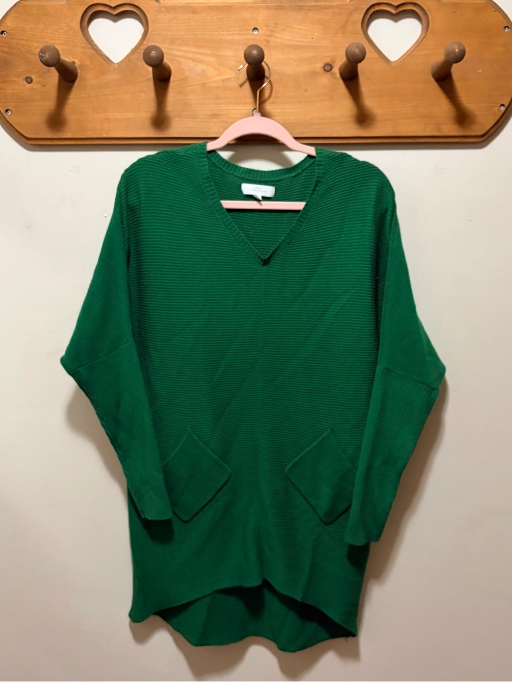 New Directions green oversized V-neck sweater/tunic